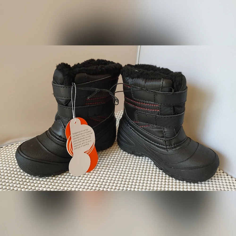 Boys Size 9 Winter Snow Boots Temperature Rated -5° NWT